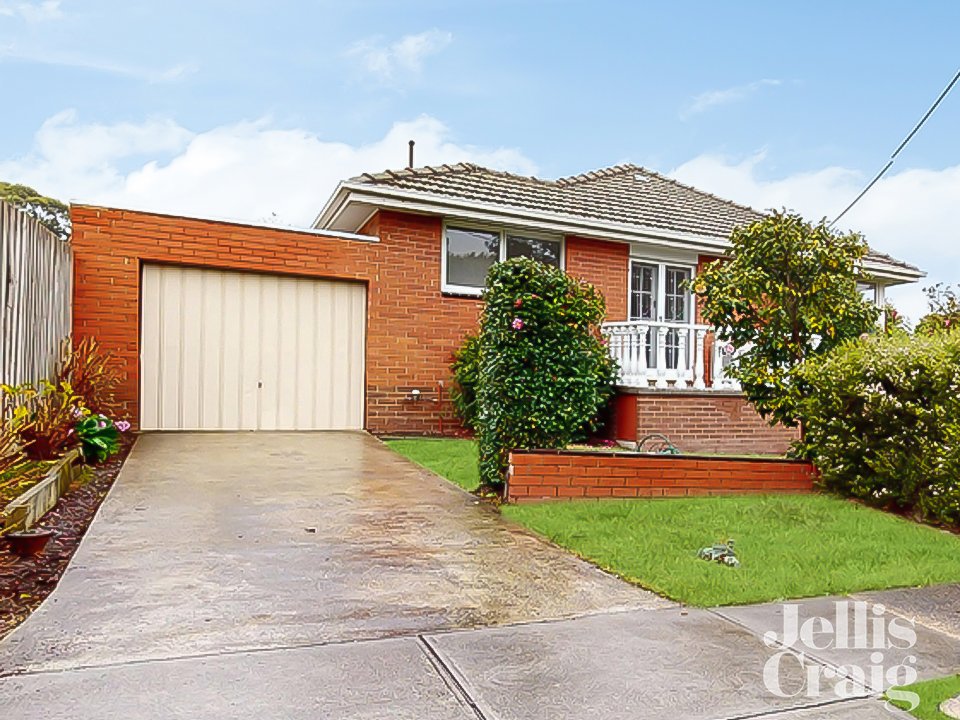 1/12 Kireep Road, Balwyn image 1