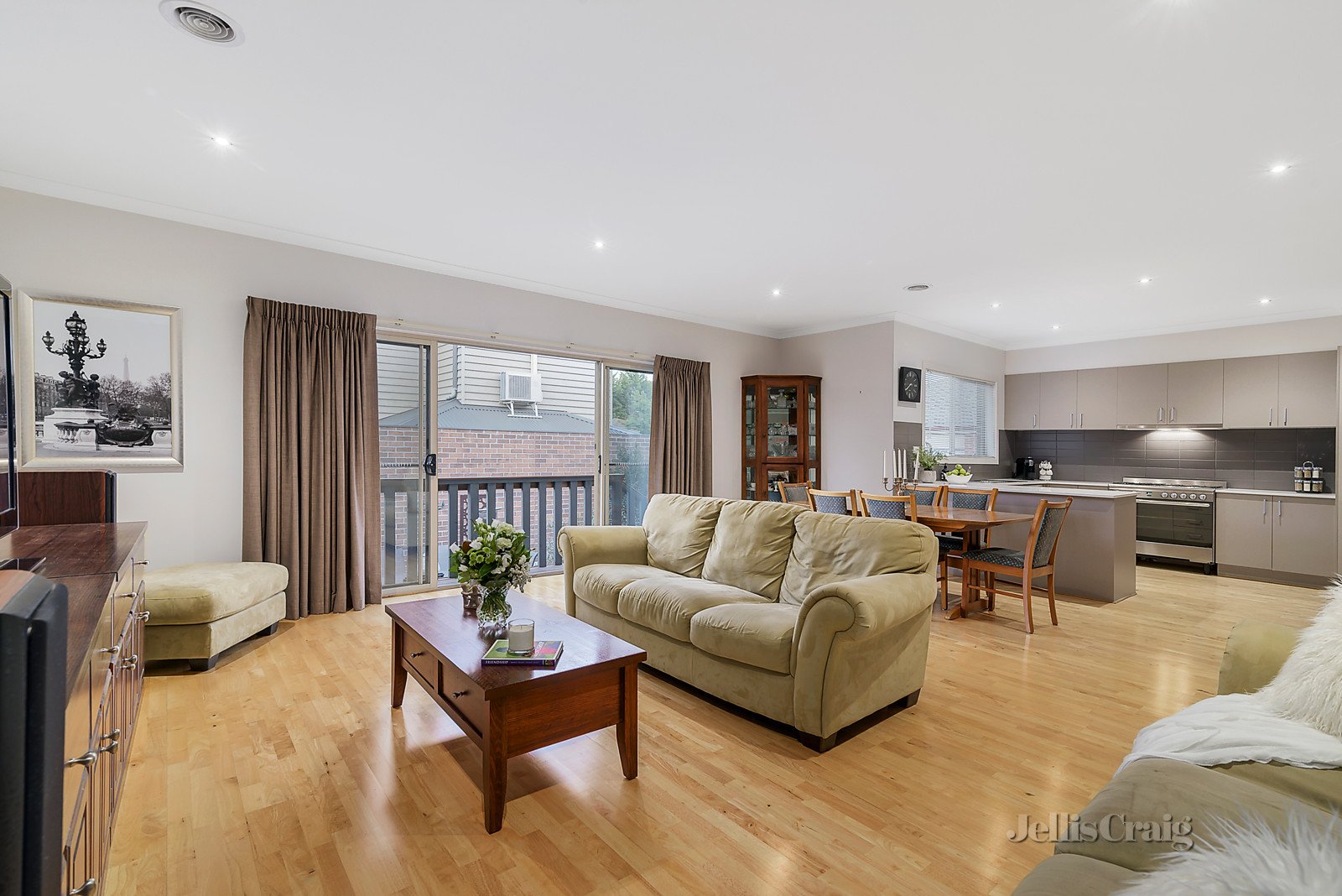 1/12 Linden Road, Ringwood North image 3