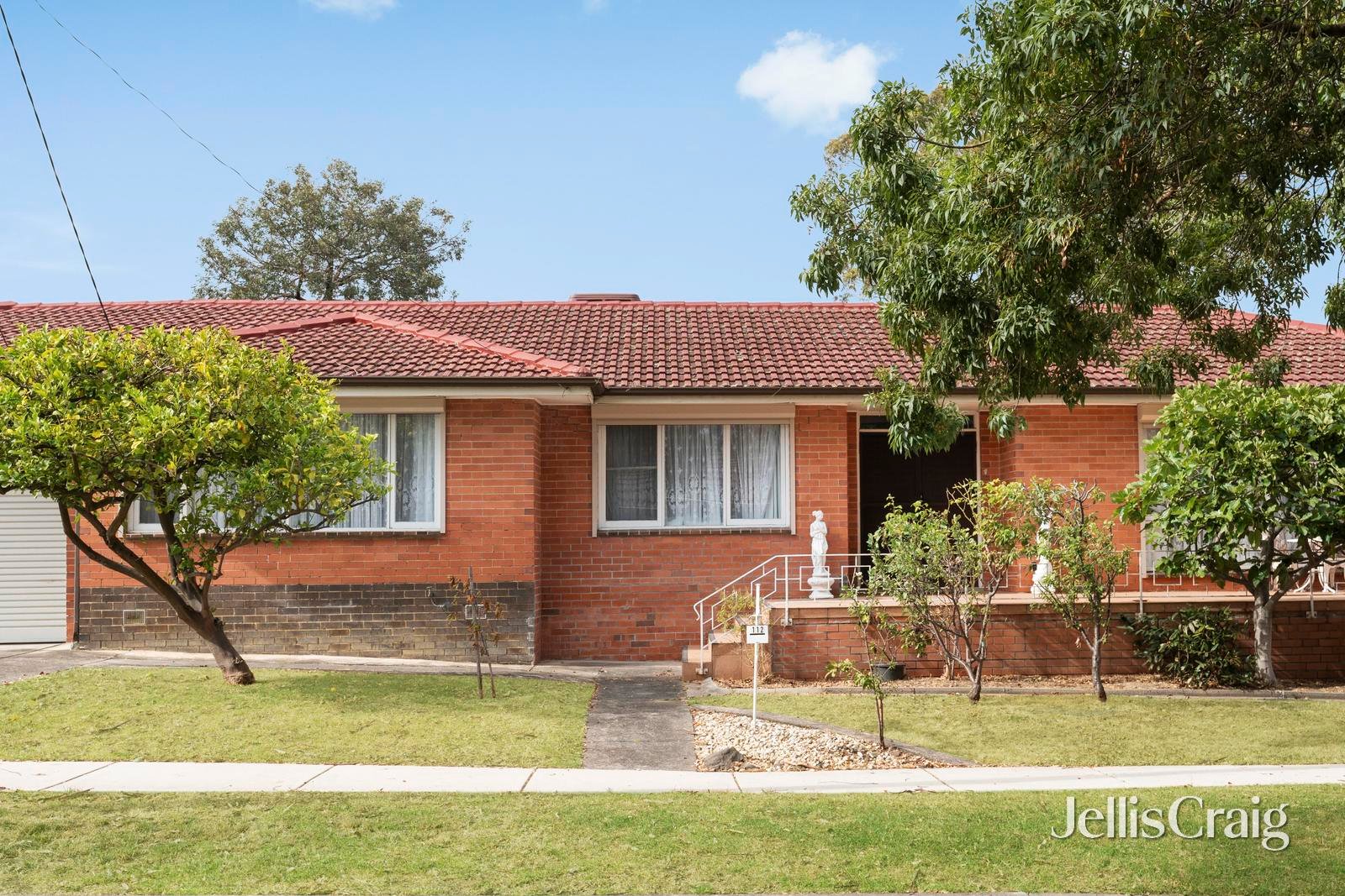 112 Marianne Way, Mount&nbsp;Waverley image 2