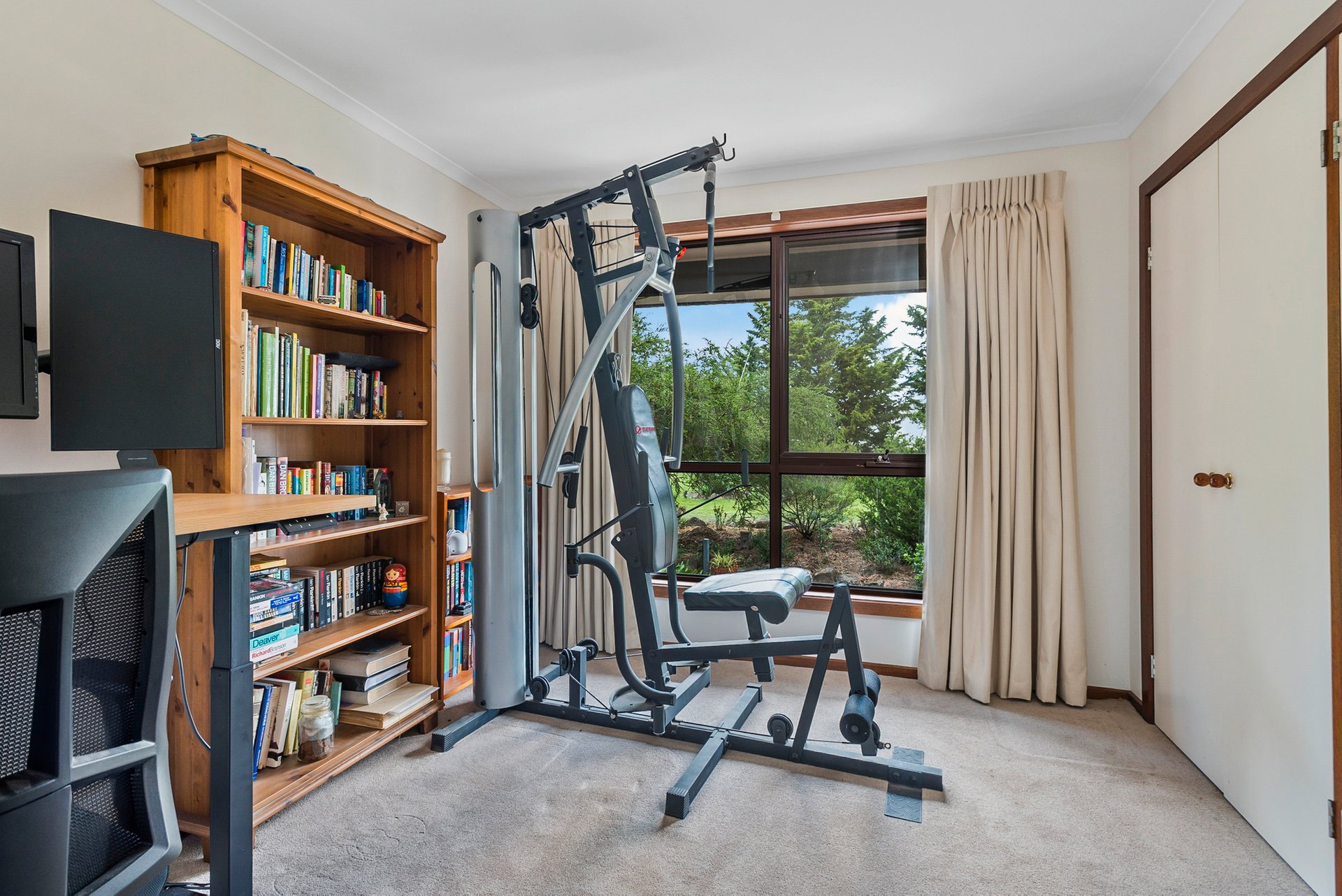 Property Gallery Thumbnail 15