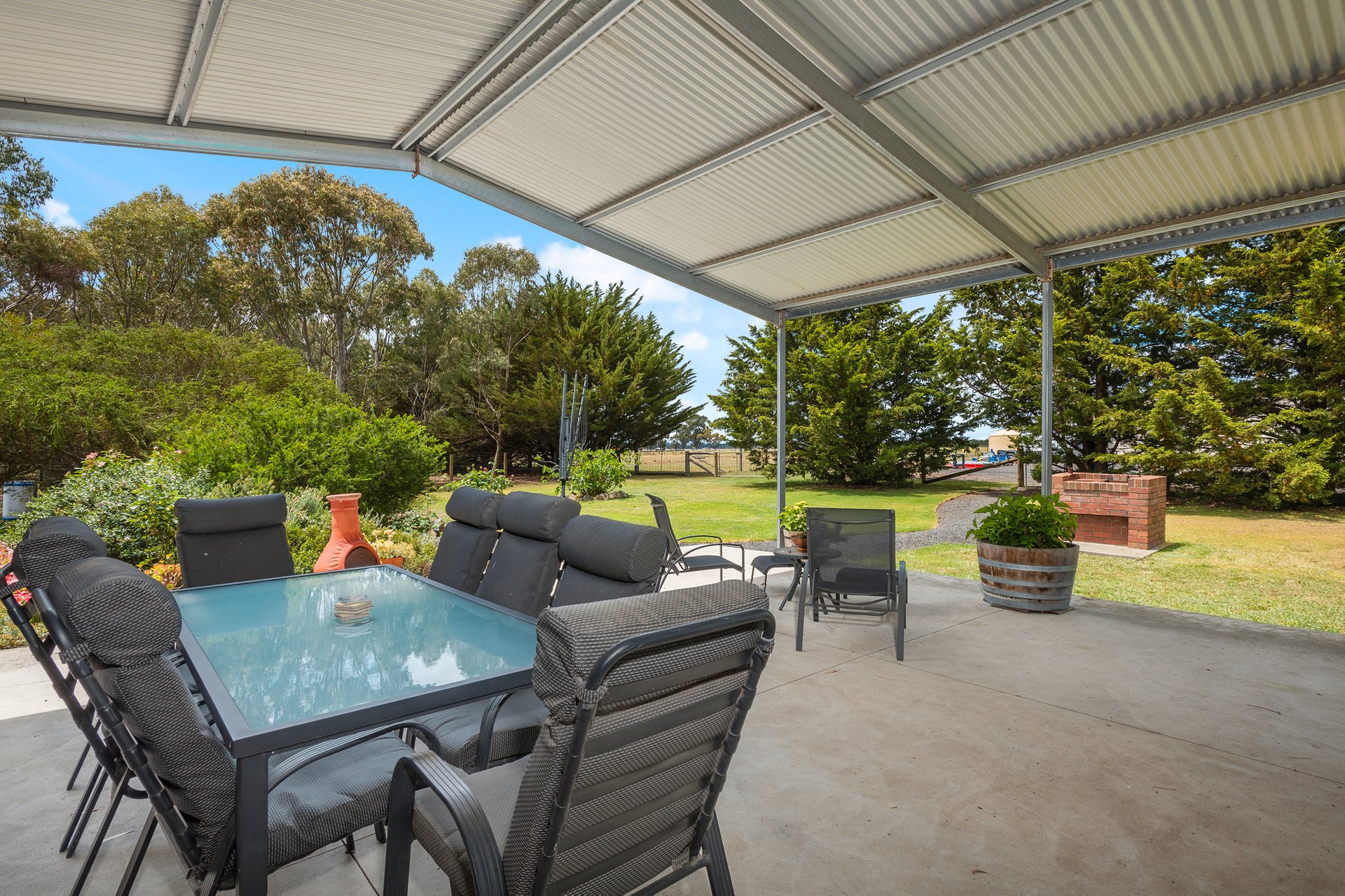 Property Gallery Thumbnail 16