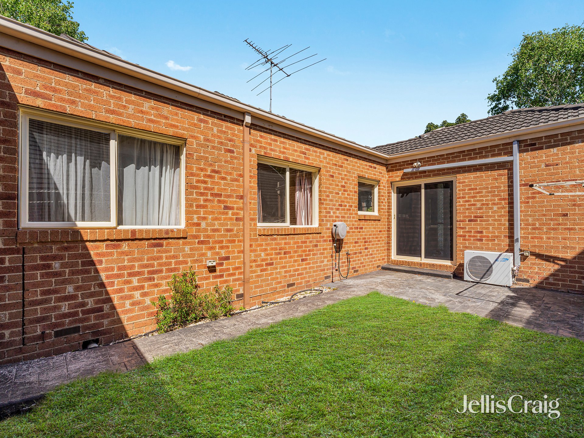 1/12 Mount Street, Glen&nbsp;Waverley image 9
