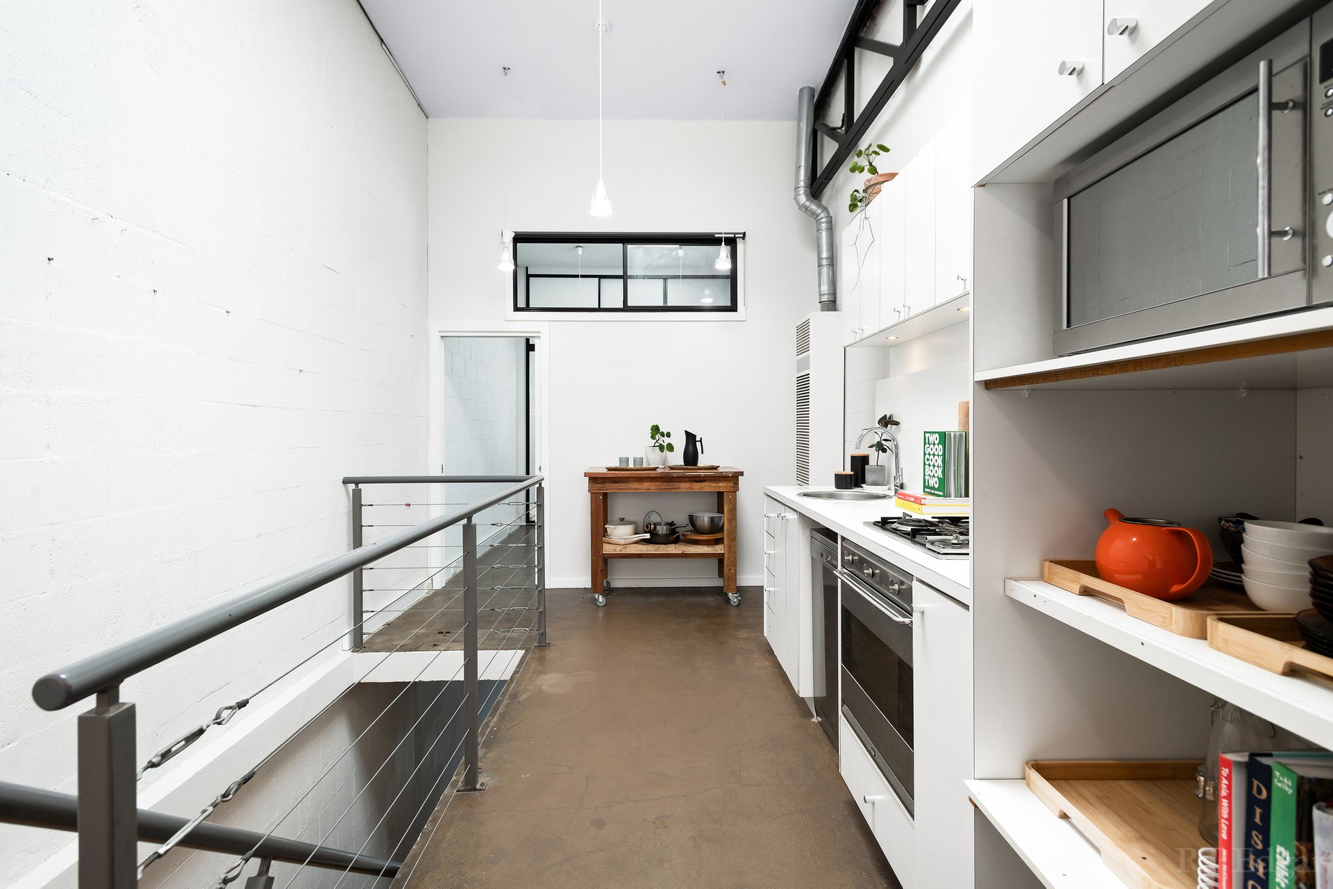 Property Gallery Thumbnail 3