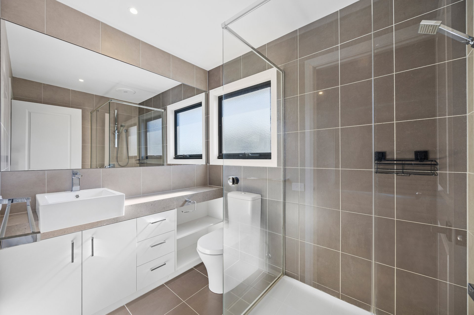 1/12 Newbigin Street, Burwood image 7