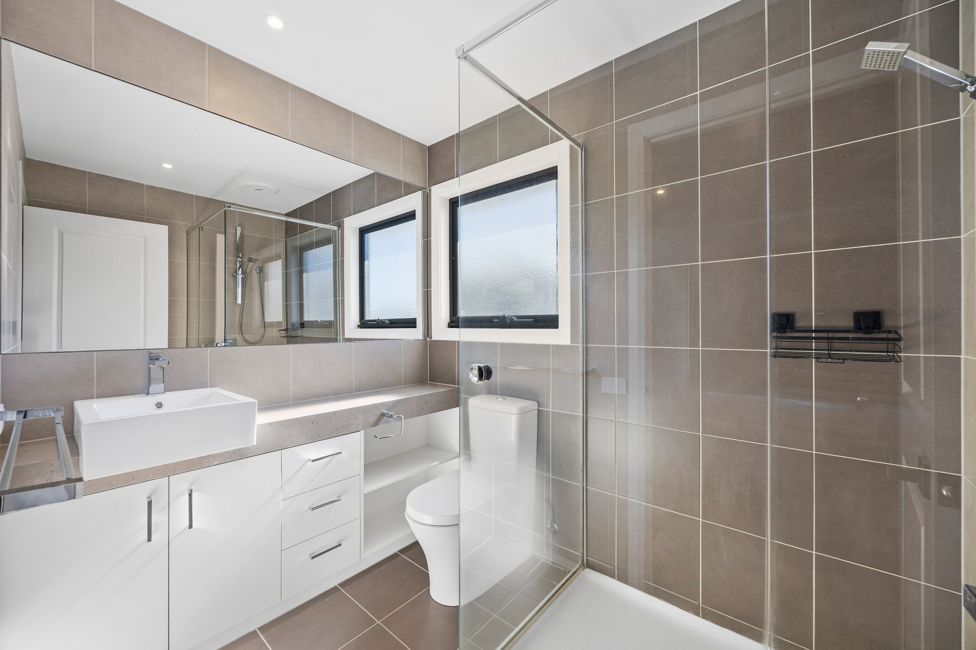 1/12 Newbigin Street, Burwood image 8