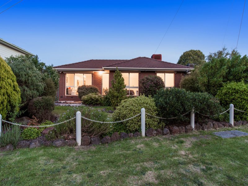 1/12 Parklands Avenue, Chirnside Park image 1