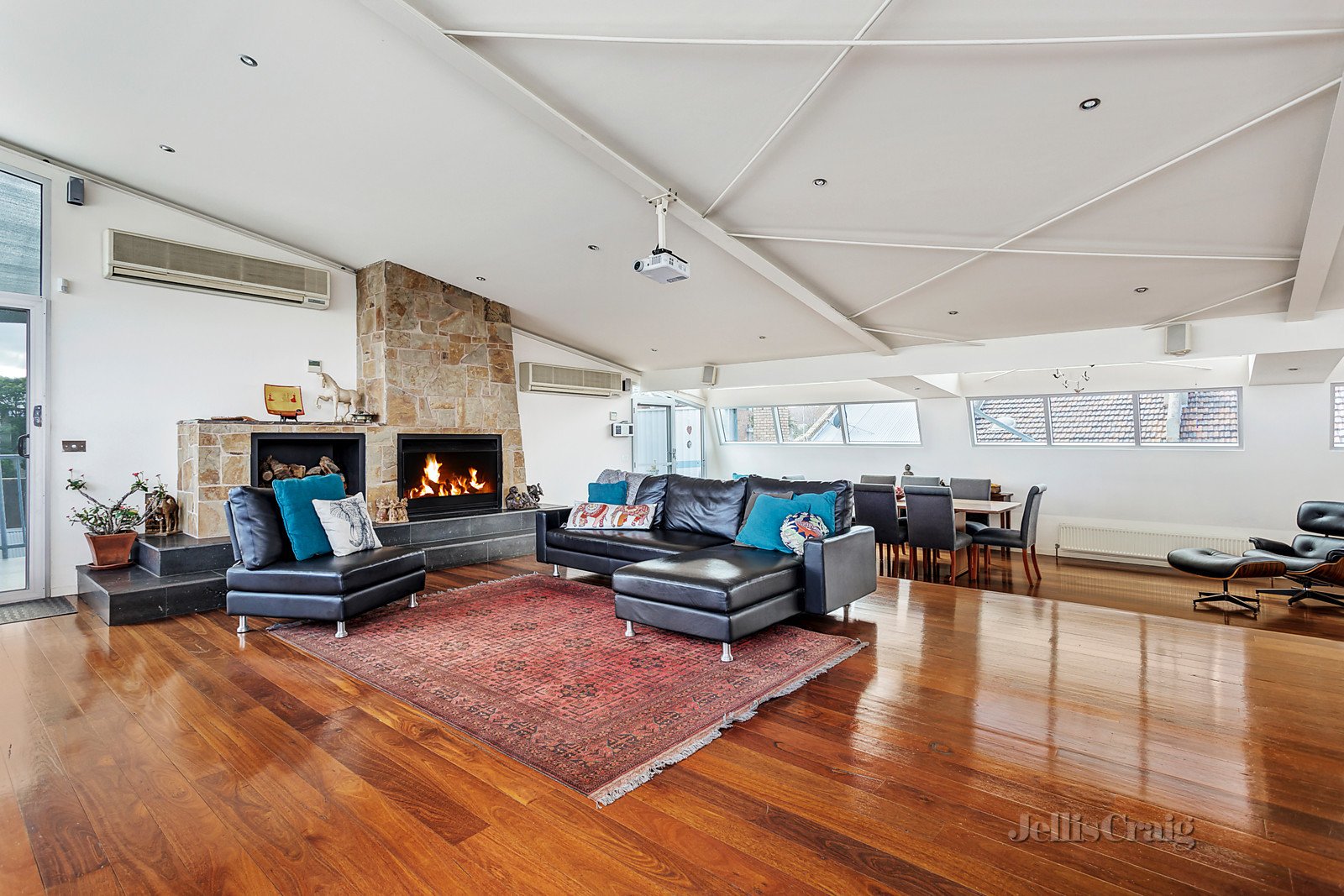 1/12 Prout Lane, West Melbourne image 3