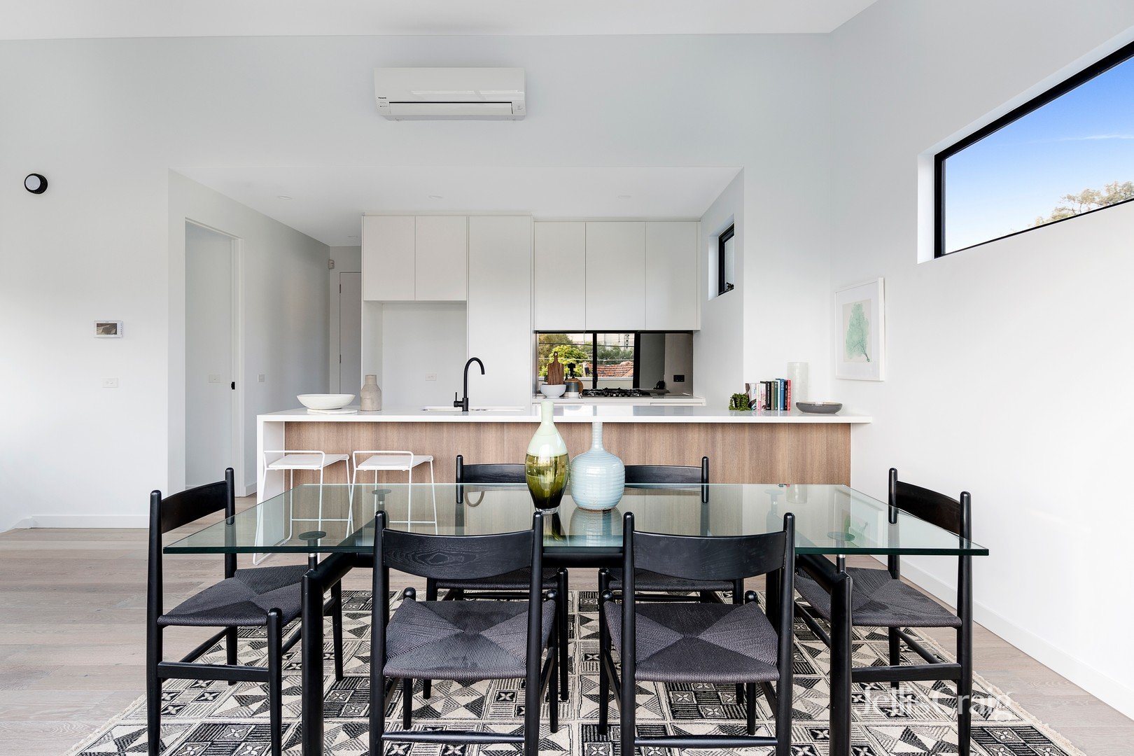 1/12 Sandown Road, Ascot Vale image 4