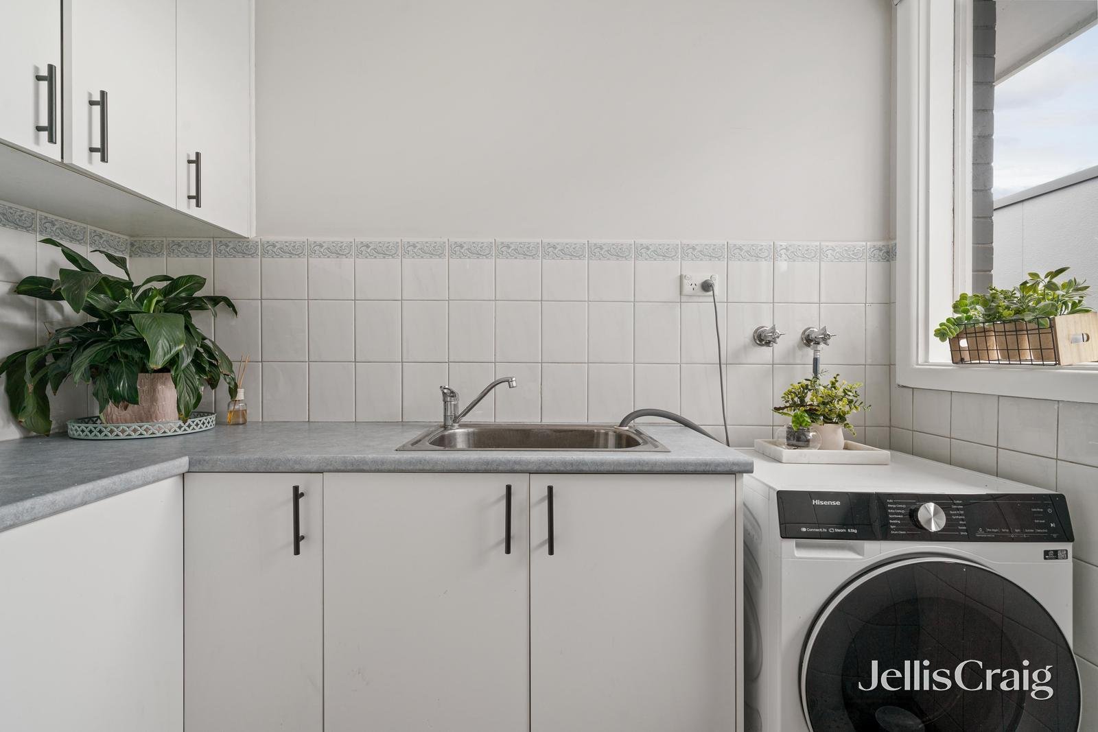 1/12 Springfield Street, Briar Hill image 11