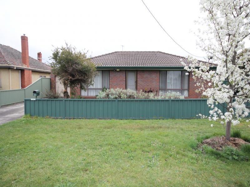 1/12 Vale Street, Alfredton image 1