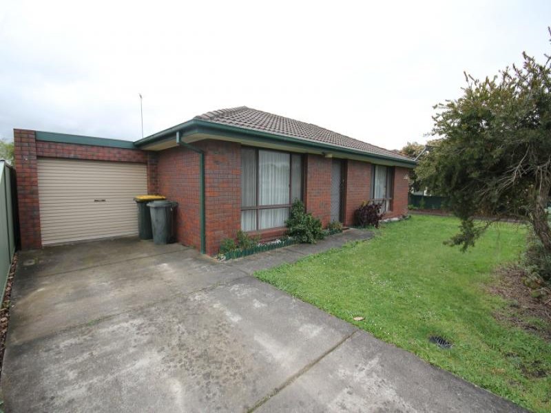1/12 Vale Street, Alfredton image 2