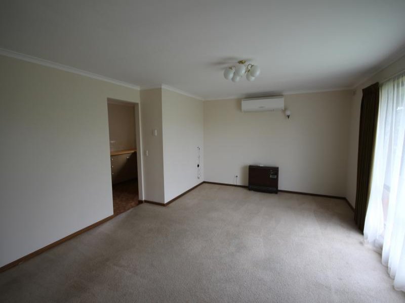 1/12 Vale Street, Alfredton image 4