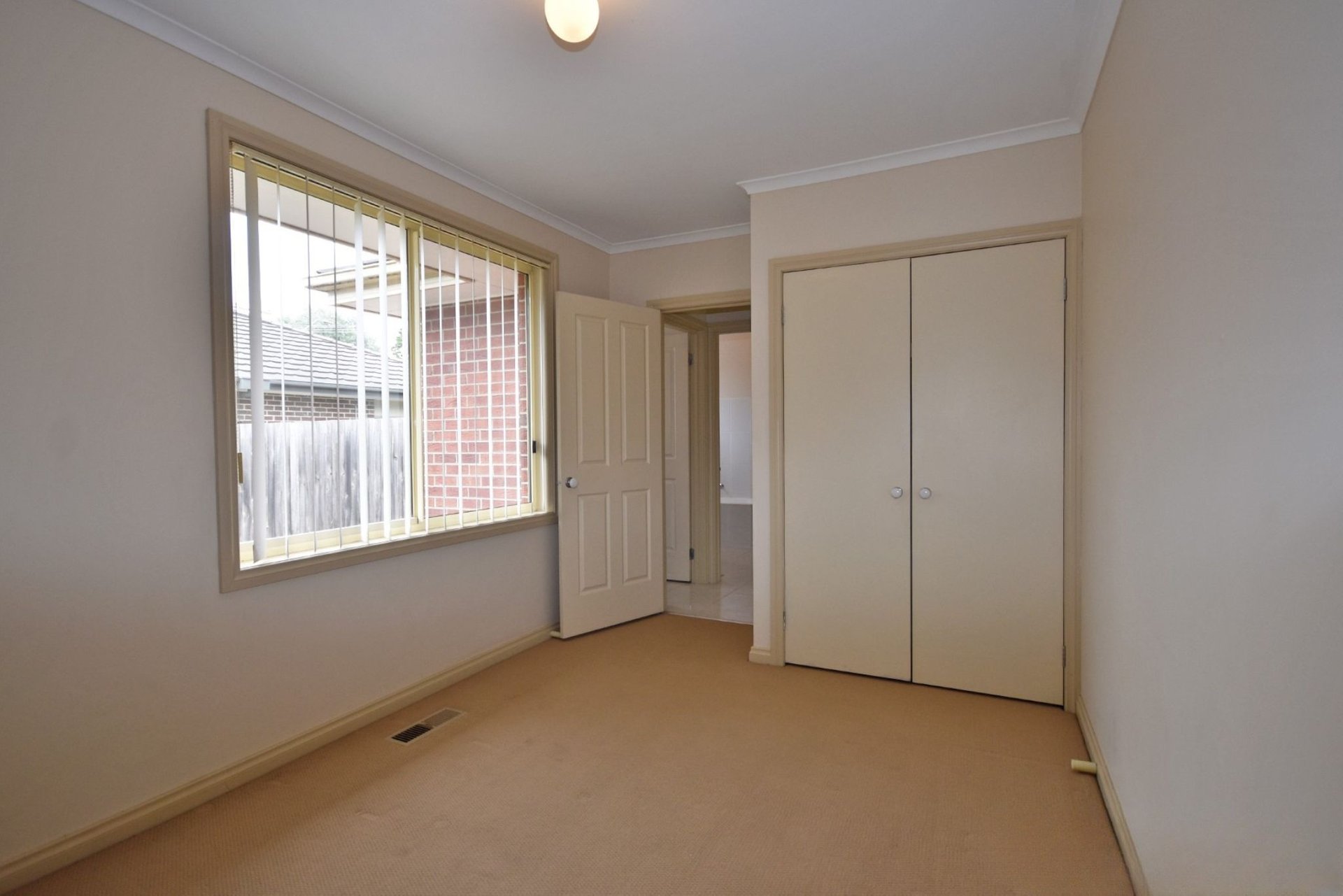 1/12 Victoria Road, Lilydale image 8