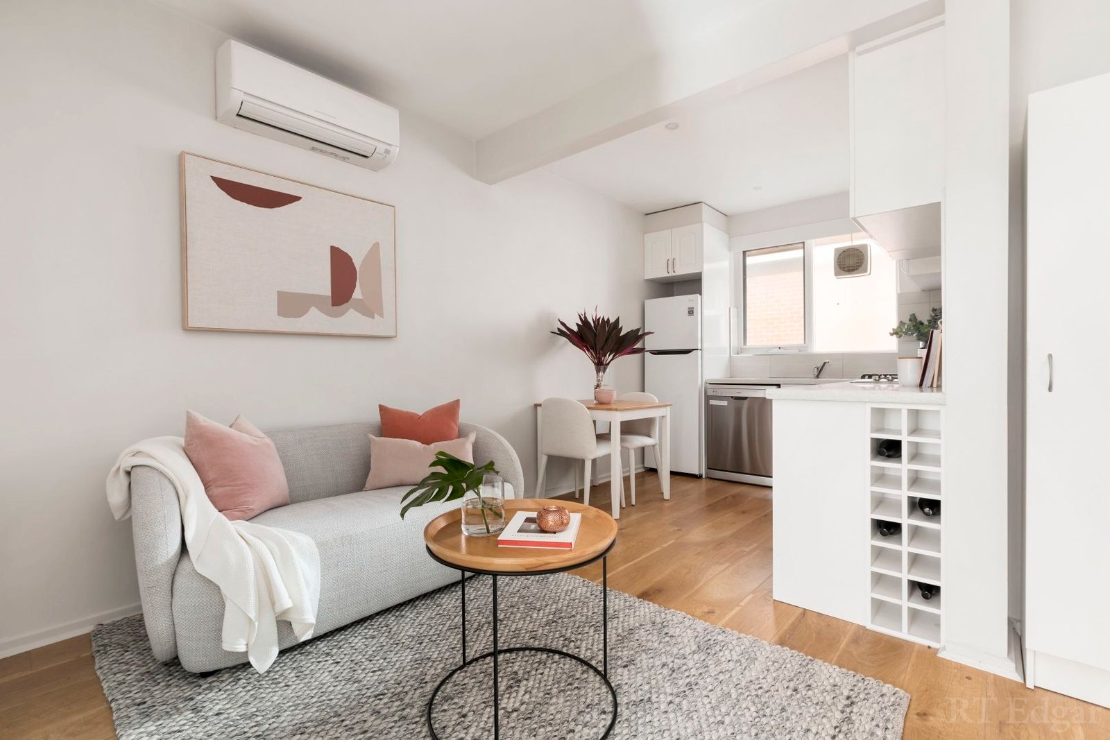 Property Gallery Thumbnail 2