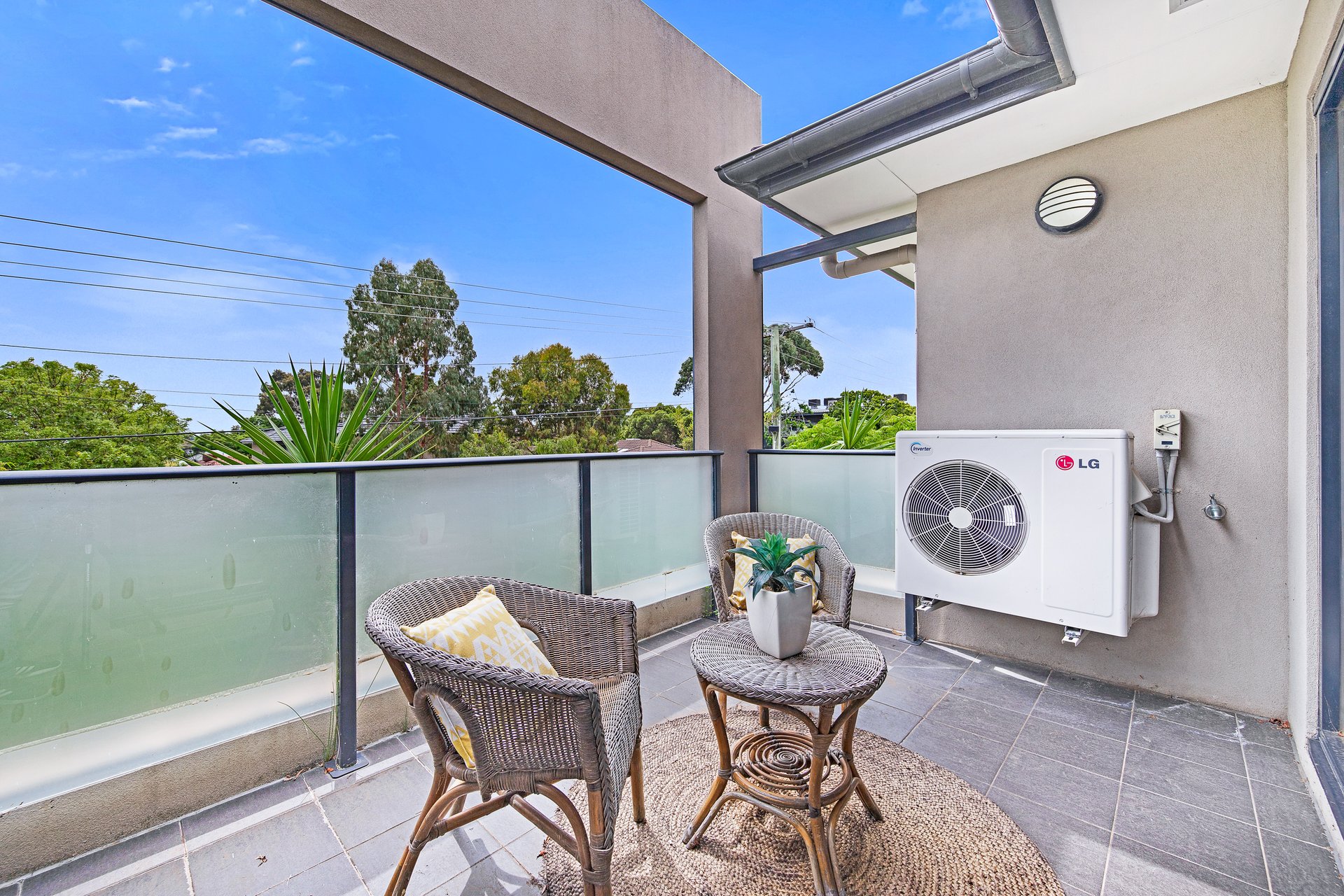 112/1 Frank Street, Glen Waverley image 8