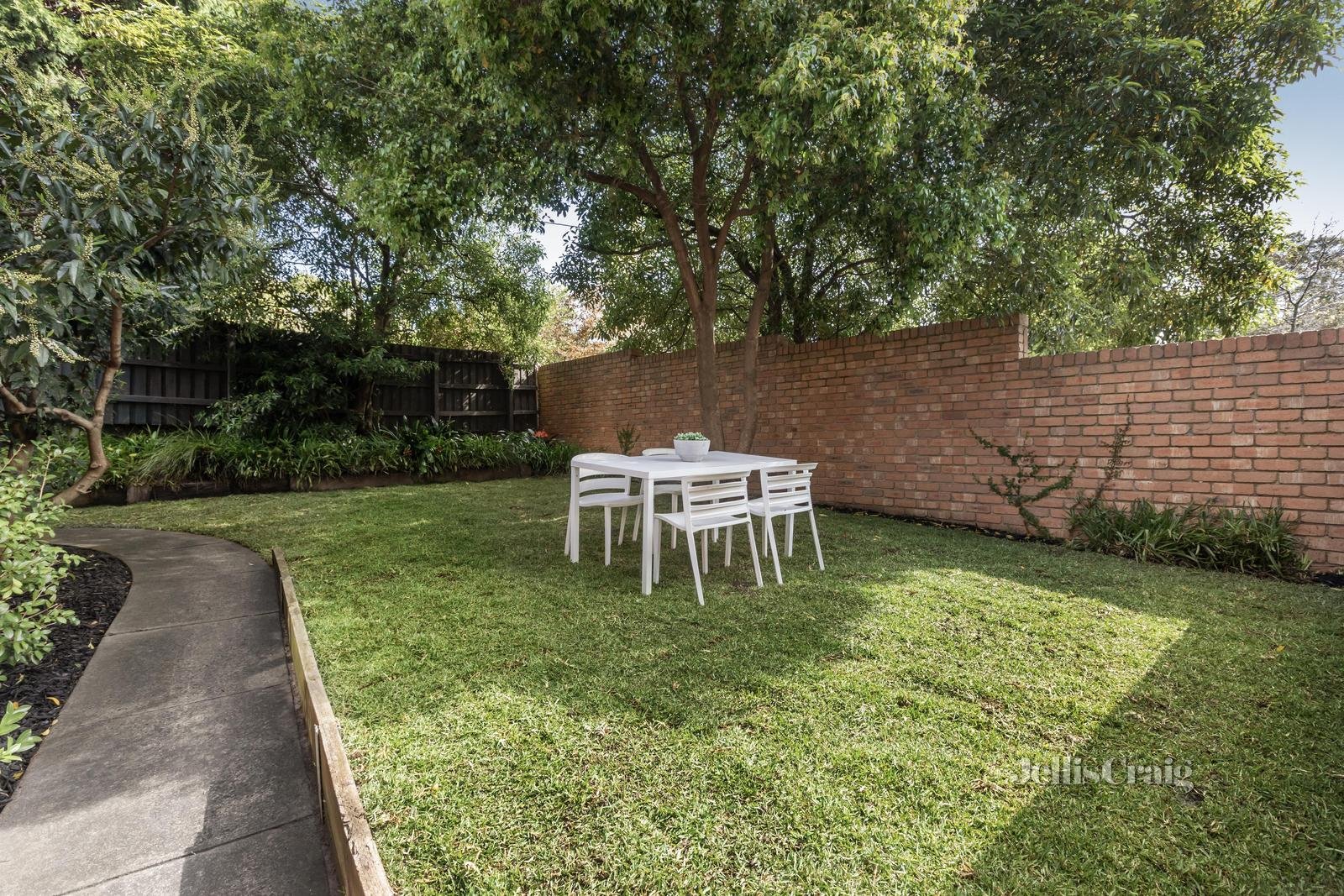 1/121 Glen Iris Road, Glen Iris image 2