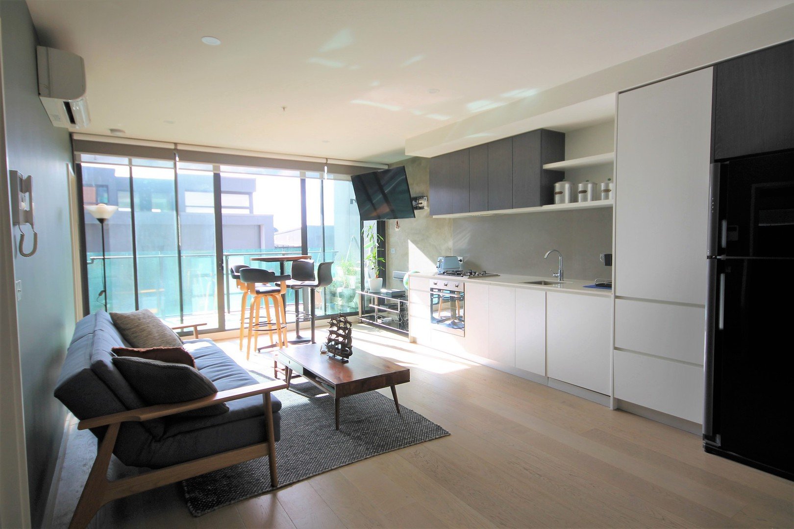 Property Gallery Thumbnail 2