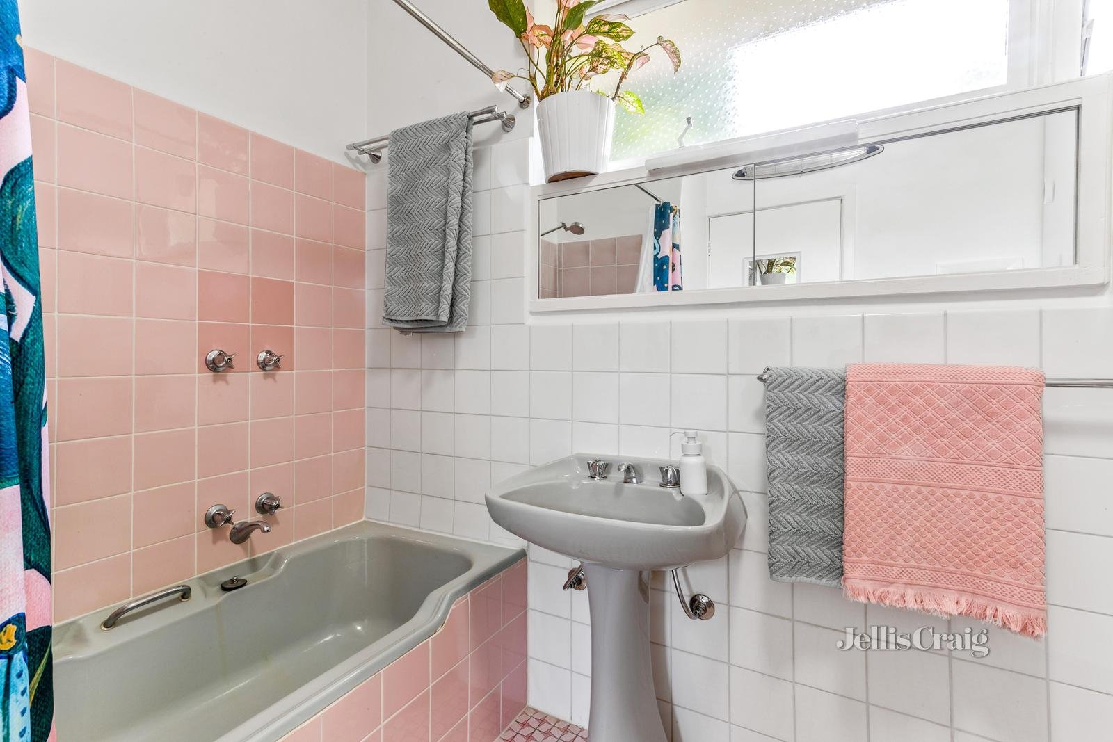 11/219 Burke Road, Glen Iris image 7