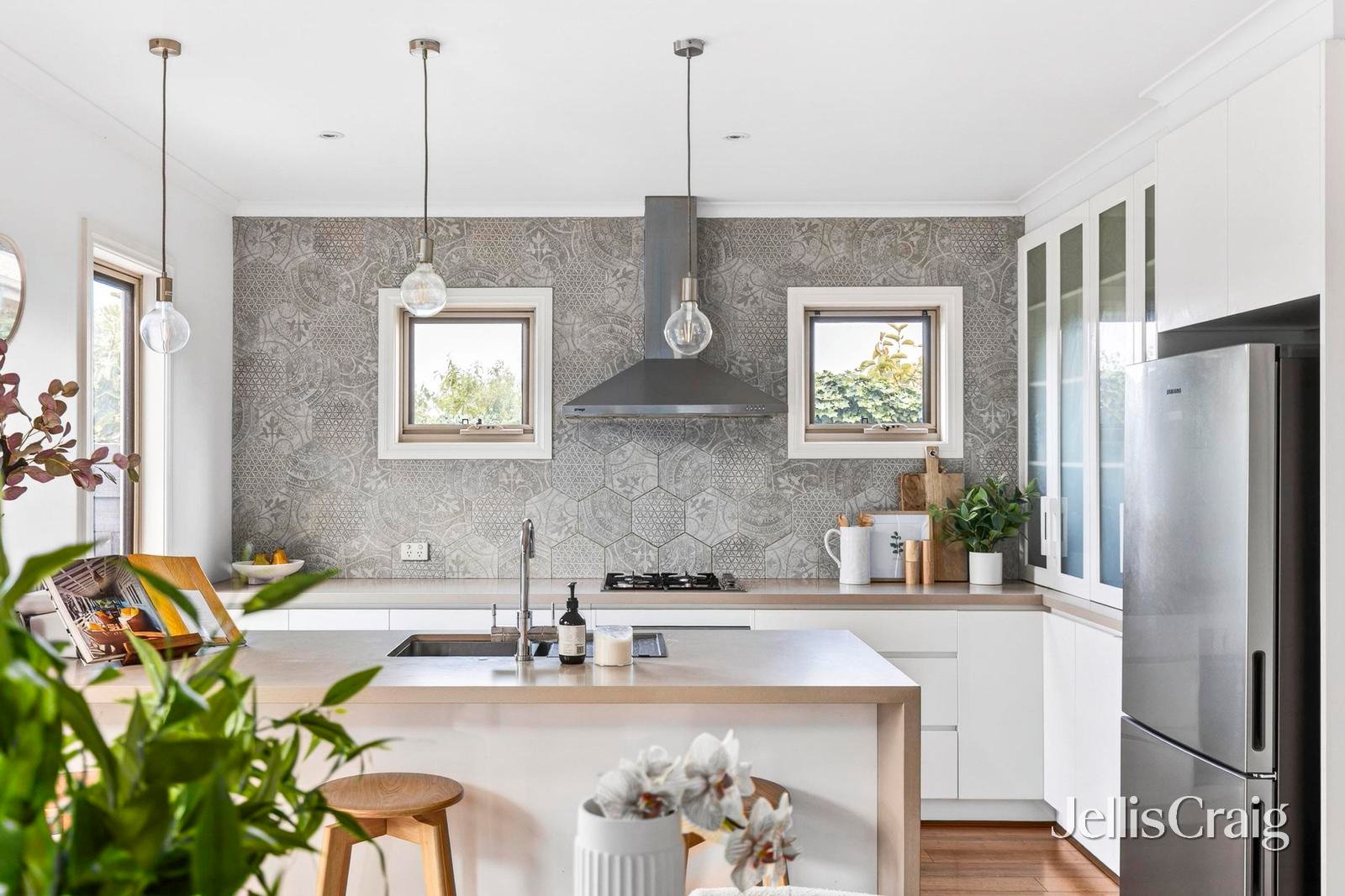 1/122 Clarence Street, Geelong&nbsp;West image 2