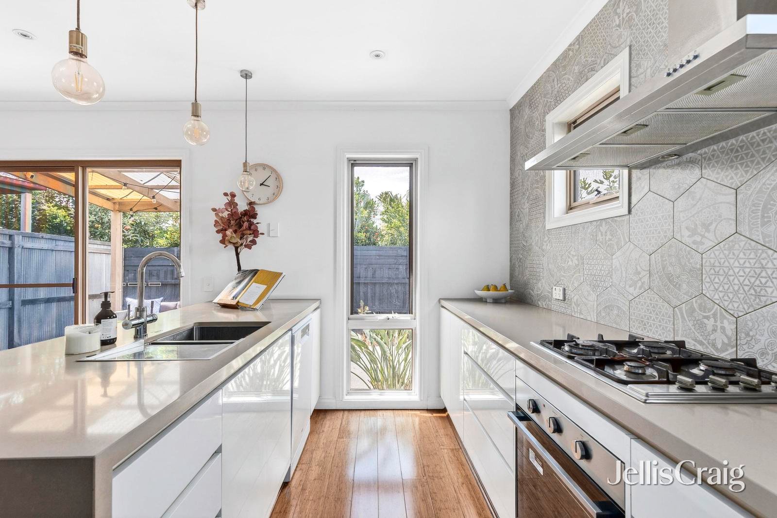 1/122 Clarence Street, Geelong&nbsp;West image 3