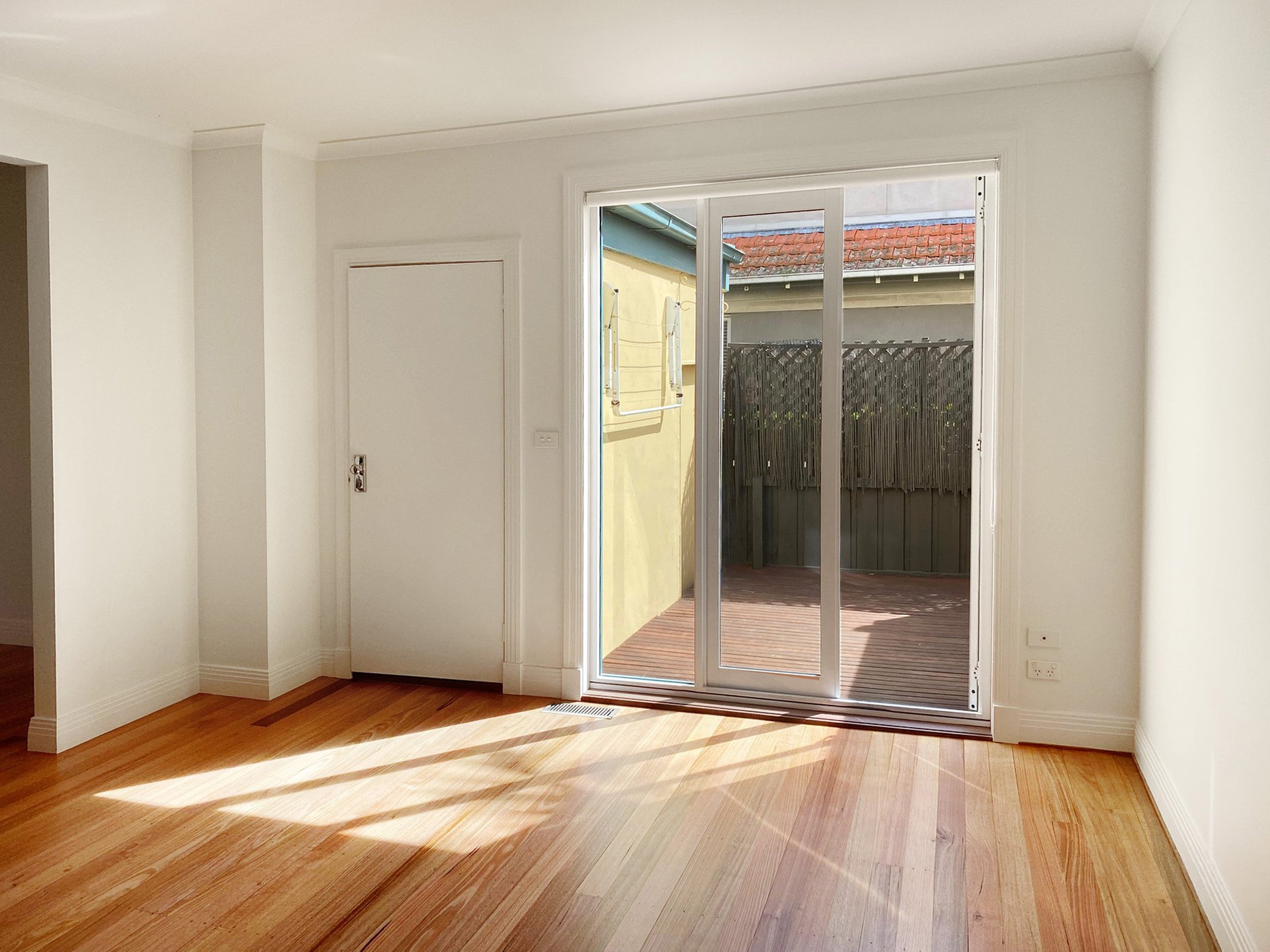 1/122 Mitford Street, Elwood image 13