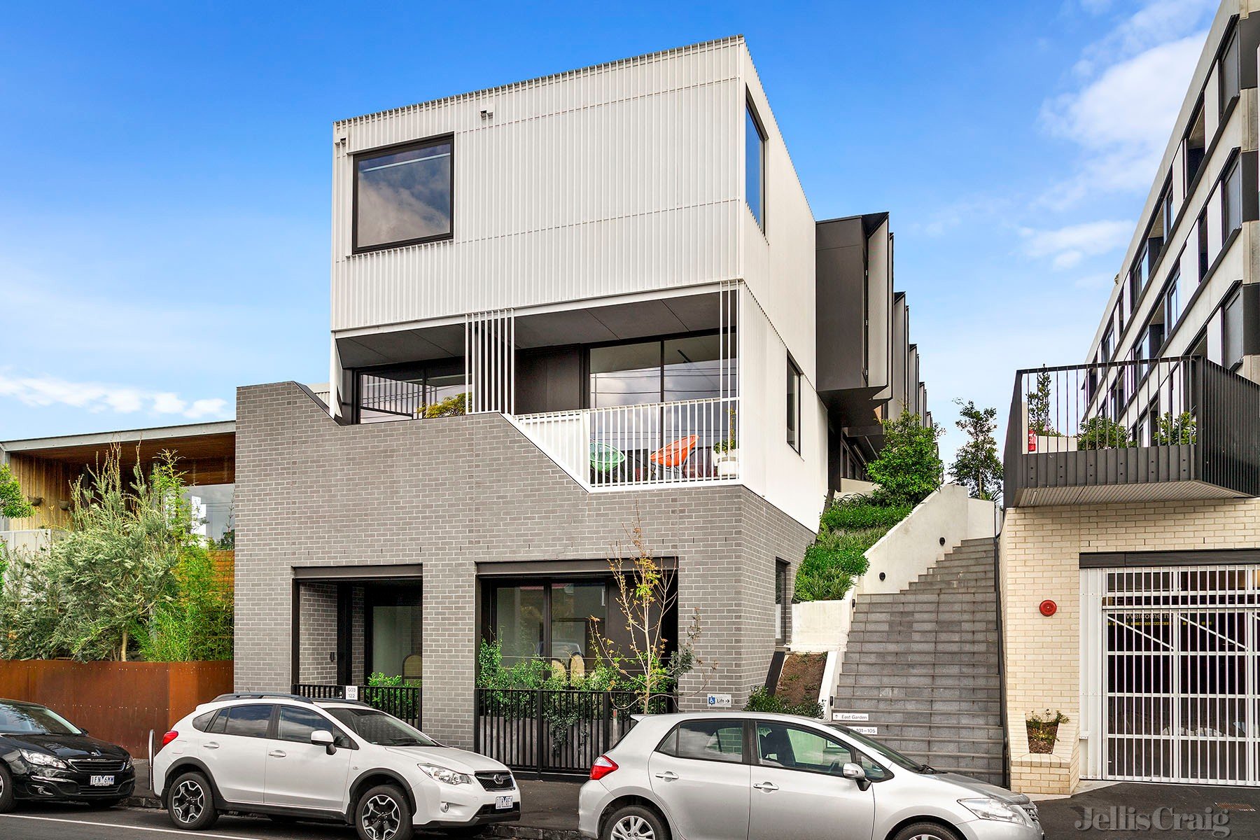 1/122 Roseneath Street, Clifton Hill image 7