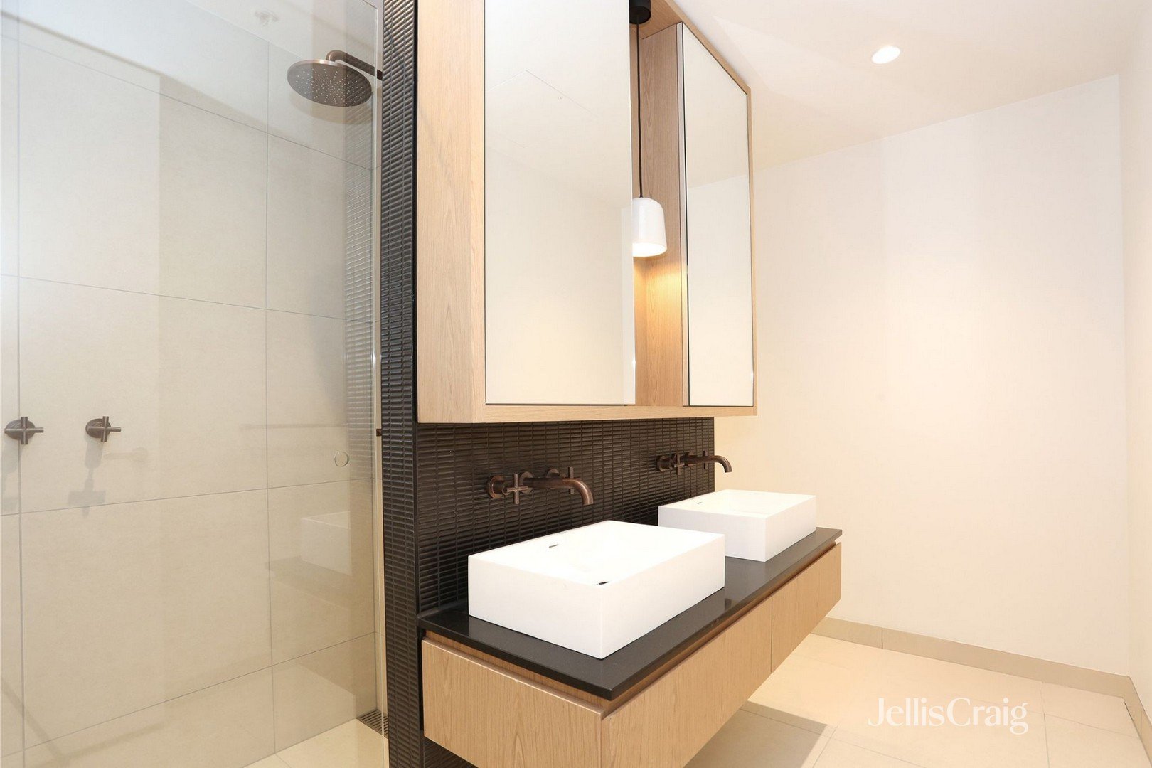 112/237-239 Napier Street, Fitzroy image 4