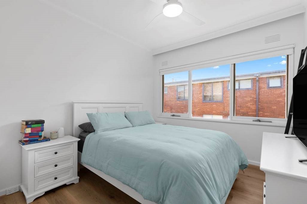 11/24 Scott Street, Elwood image 5