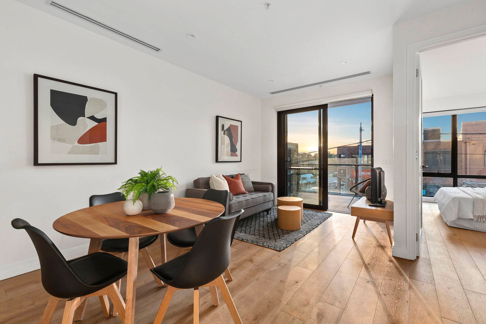 Property Gallery Thumbnail 2