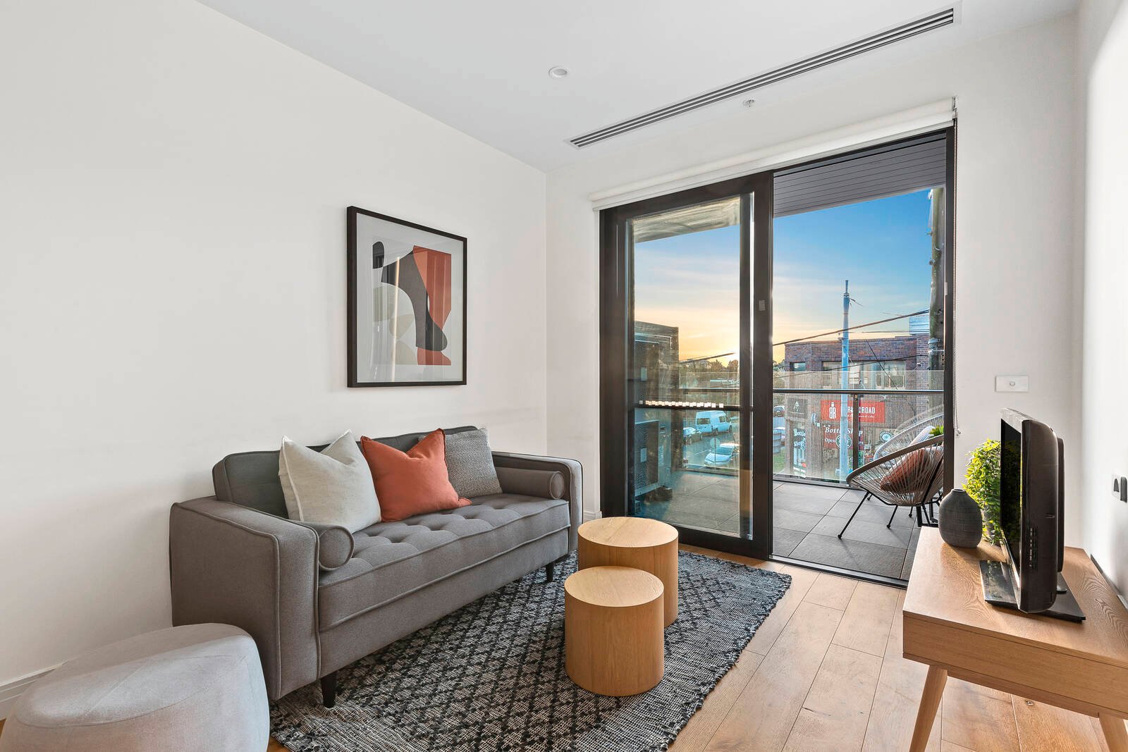 Property Gallery Thumbnail 5