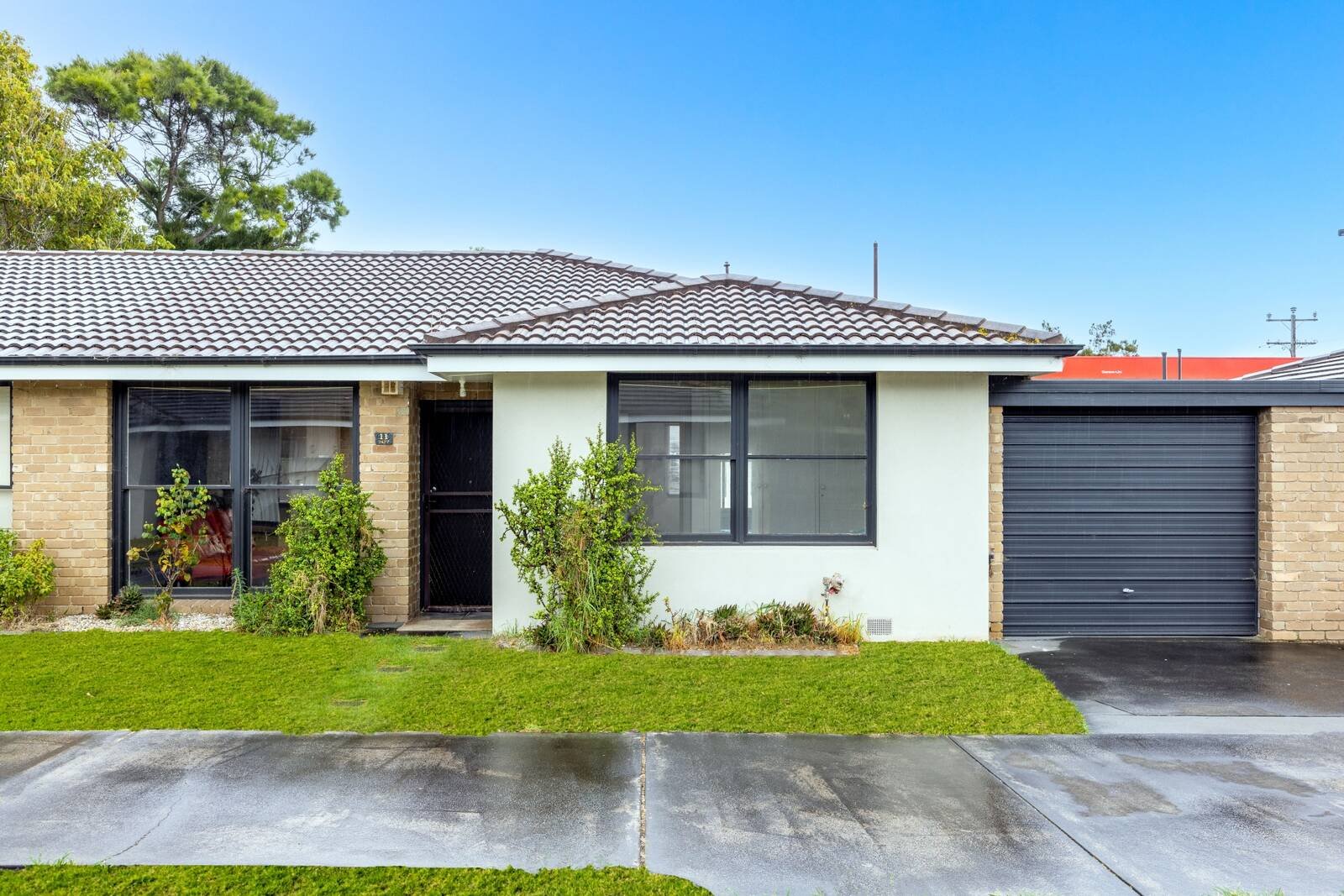 Property Gallery Thumbnail 4