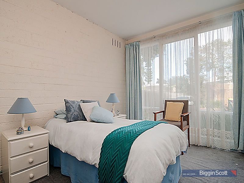 1/125 Ferguson Street, Williamstown image 4