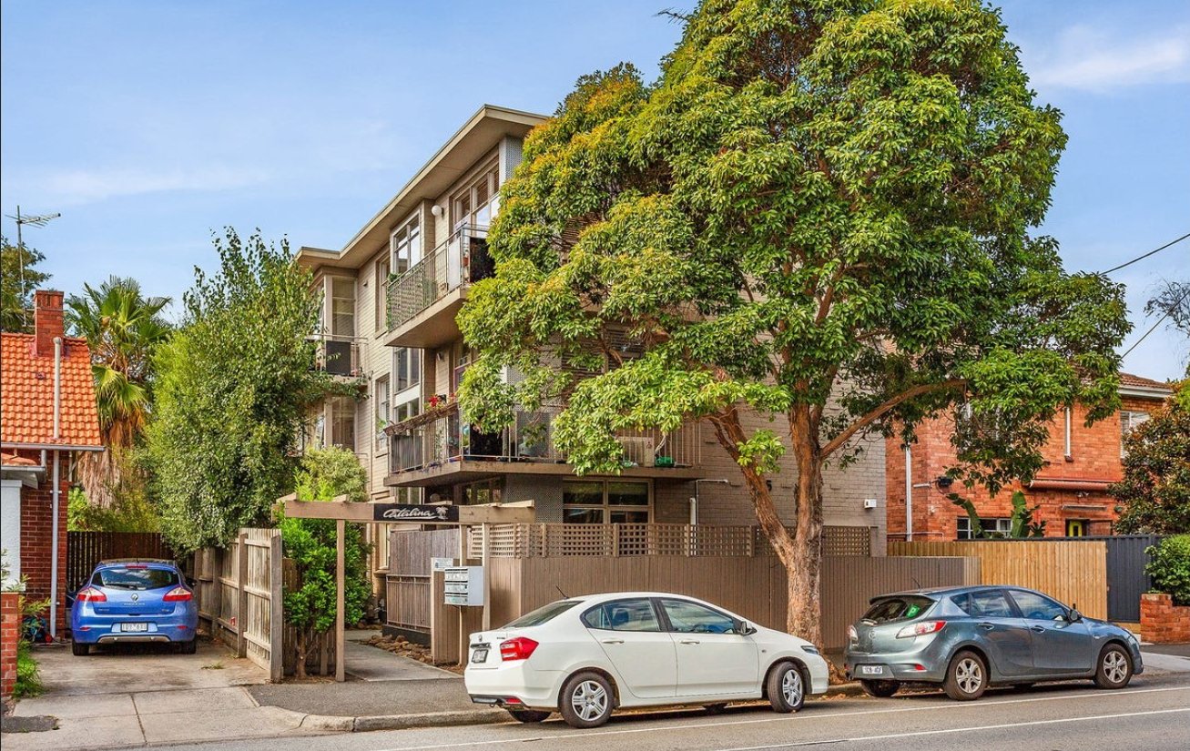 1/125 Glen Huntly Road, Elwood image 1