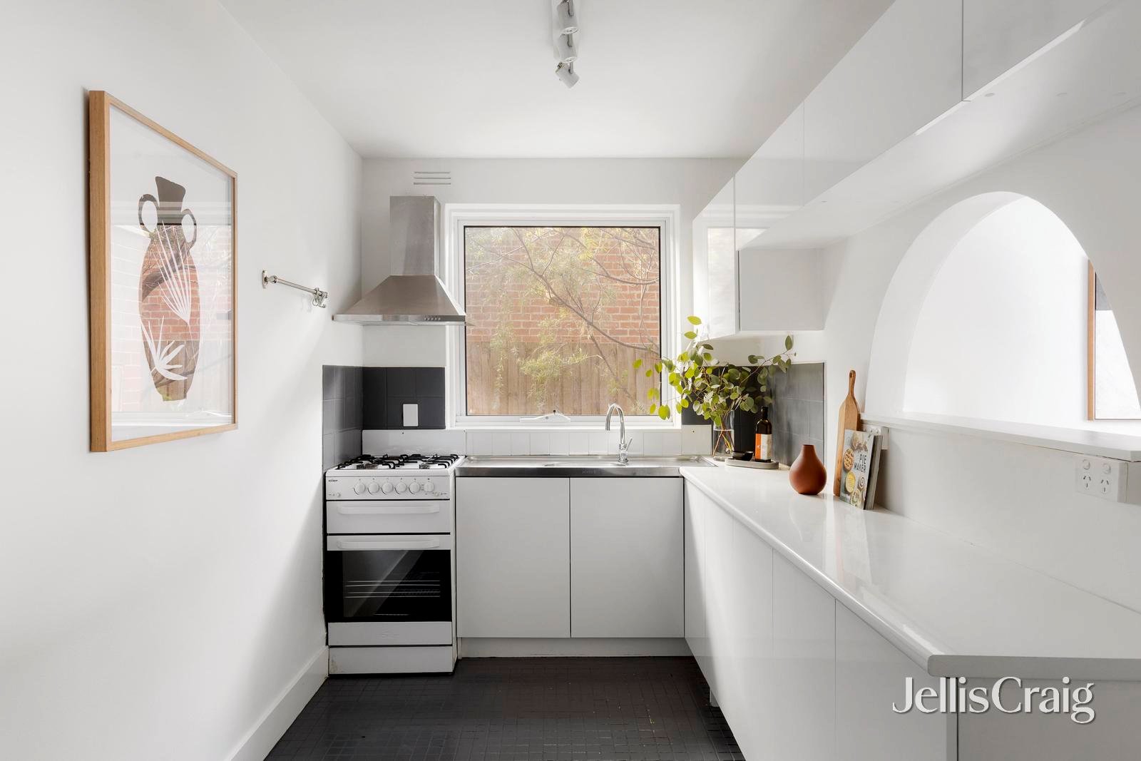 1/125 Holden Street, Fitzroy North image 3