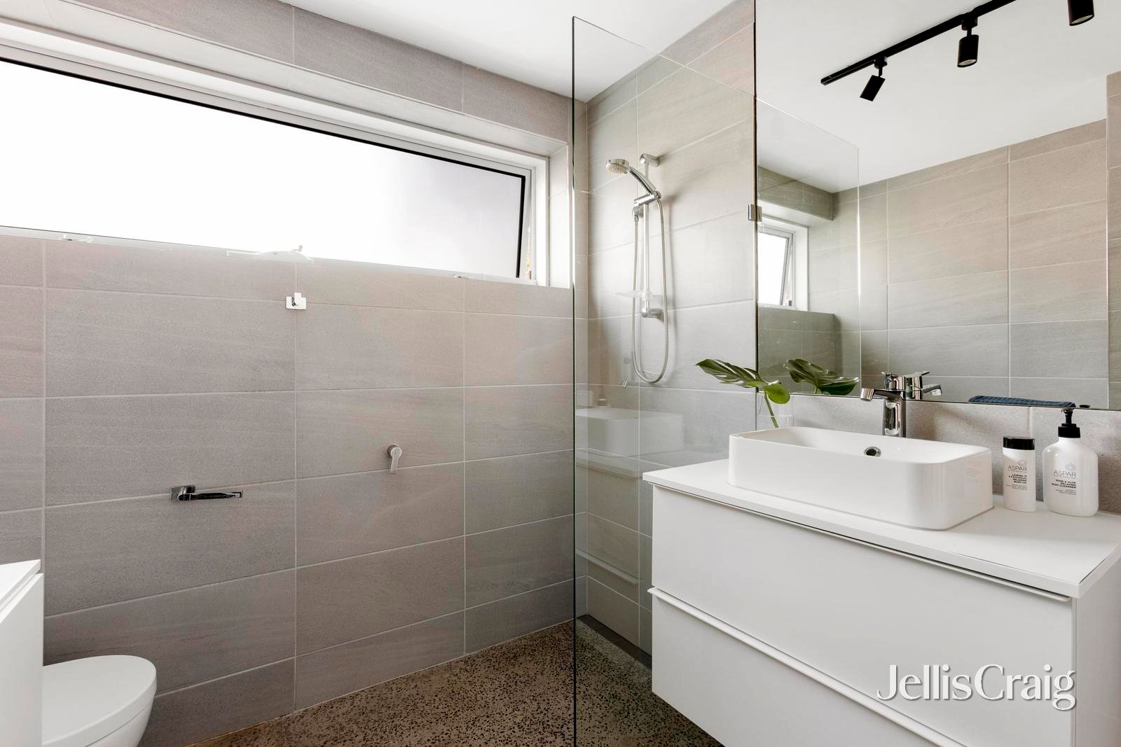 1/125 Holden Street, Fitzroy North image 6