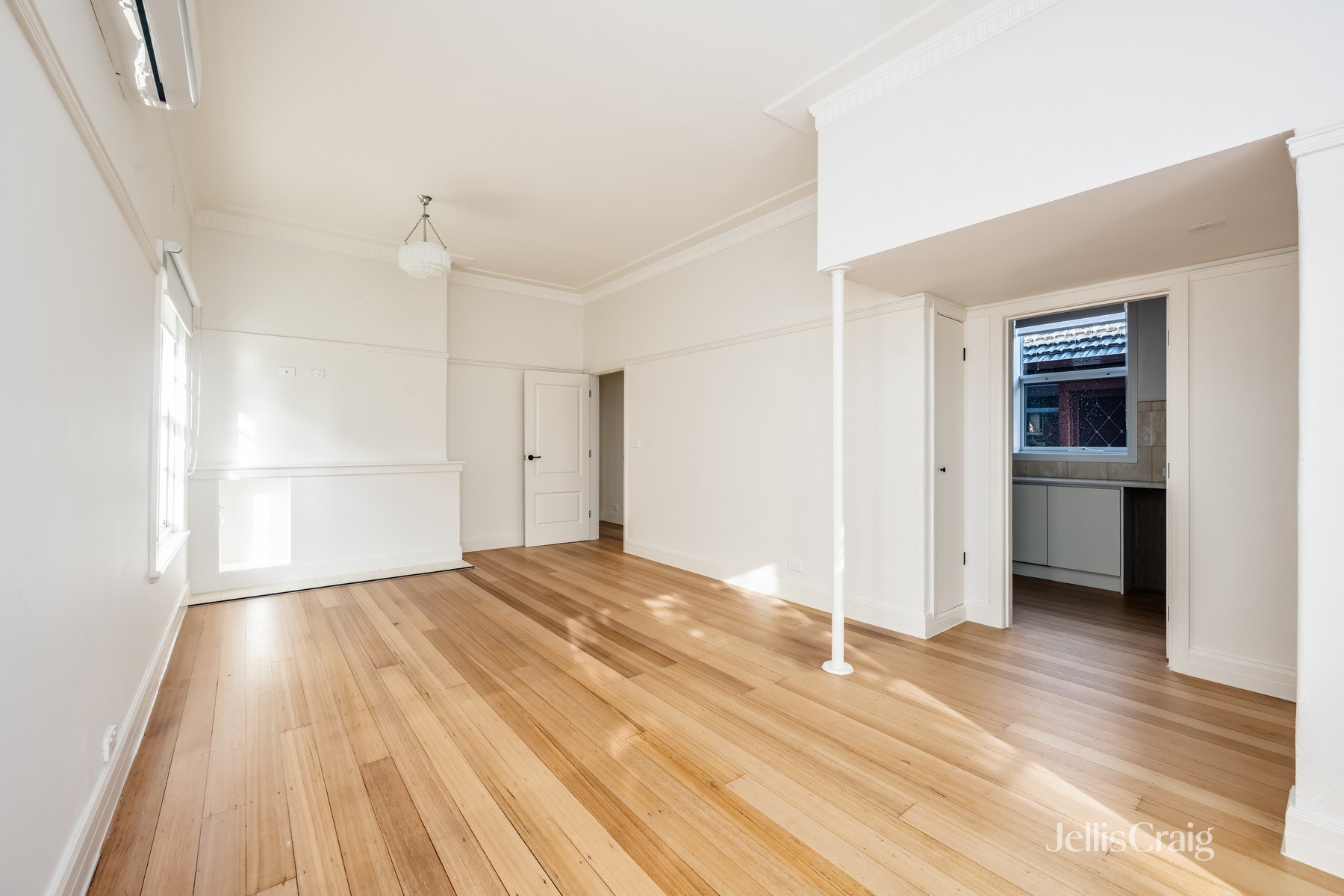 1/126 Moreland Road, Brunswick image 1