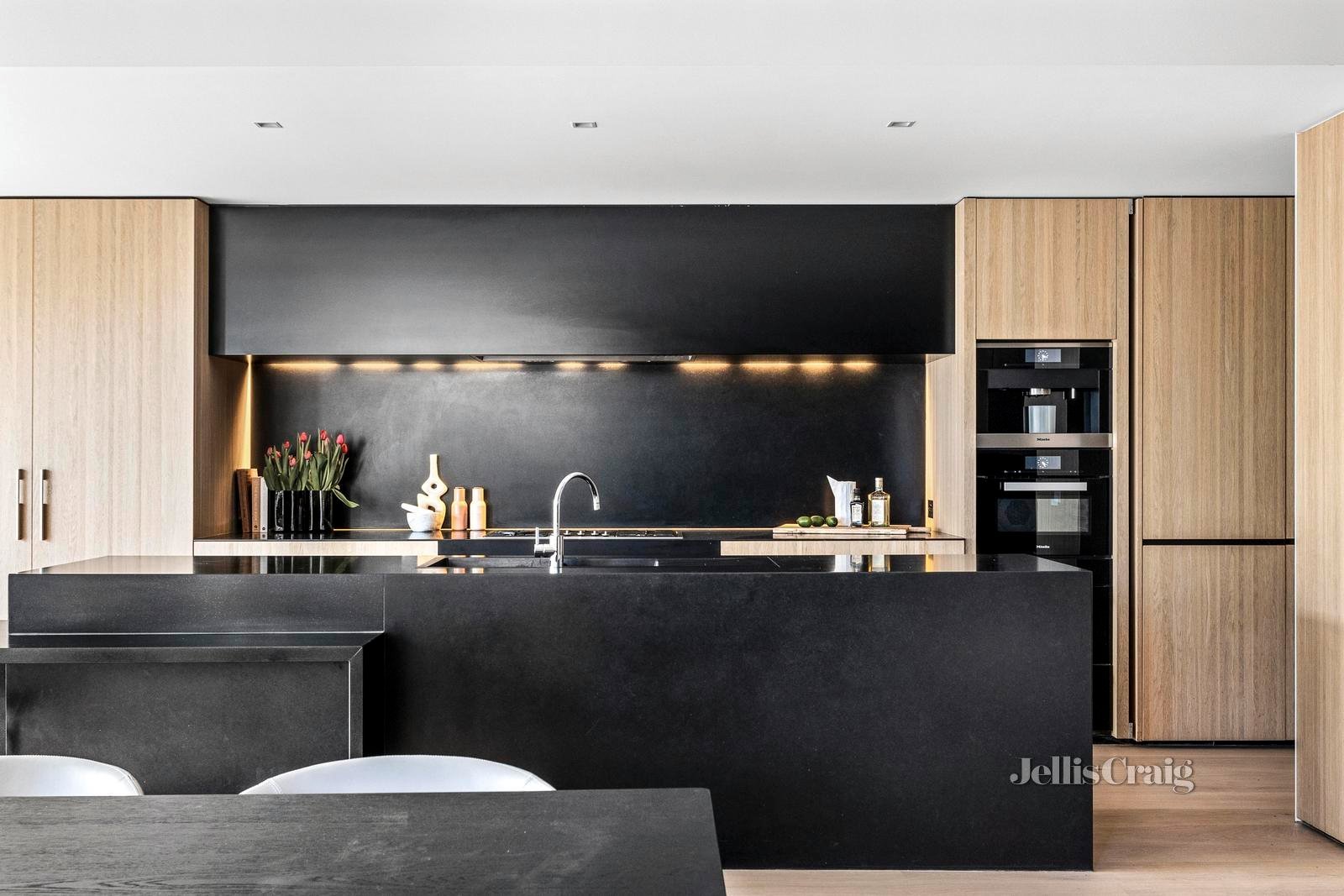 1/126 Walsh Street, South Yarra image 4