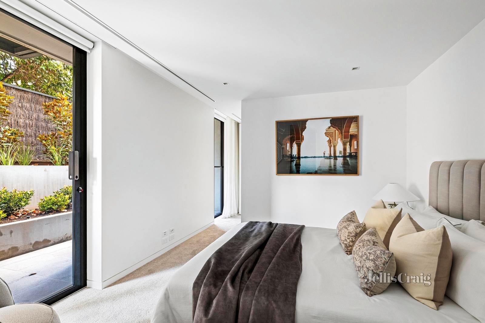 1/126 Walsh Street, South Yarra image 17