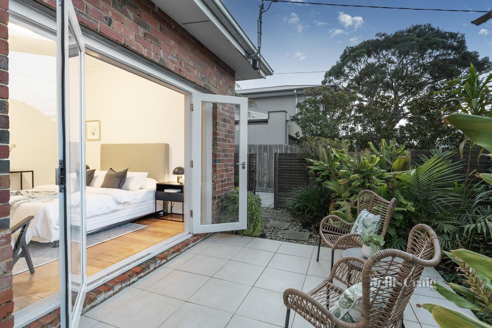 1/128 Ludstone Street, Hampton image 8