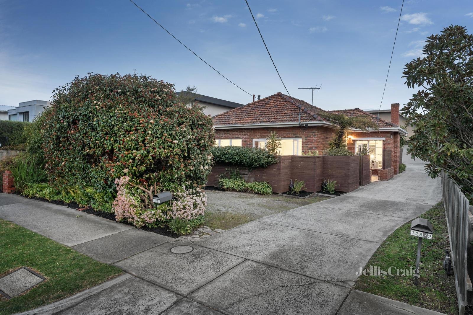 1/128 Ludstone Street, Hampton image 12