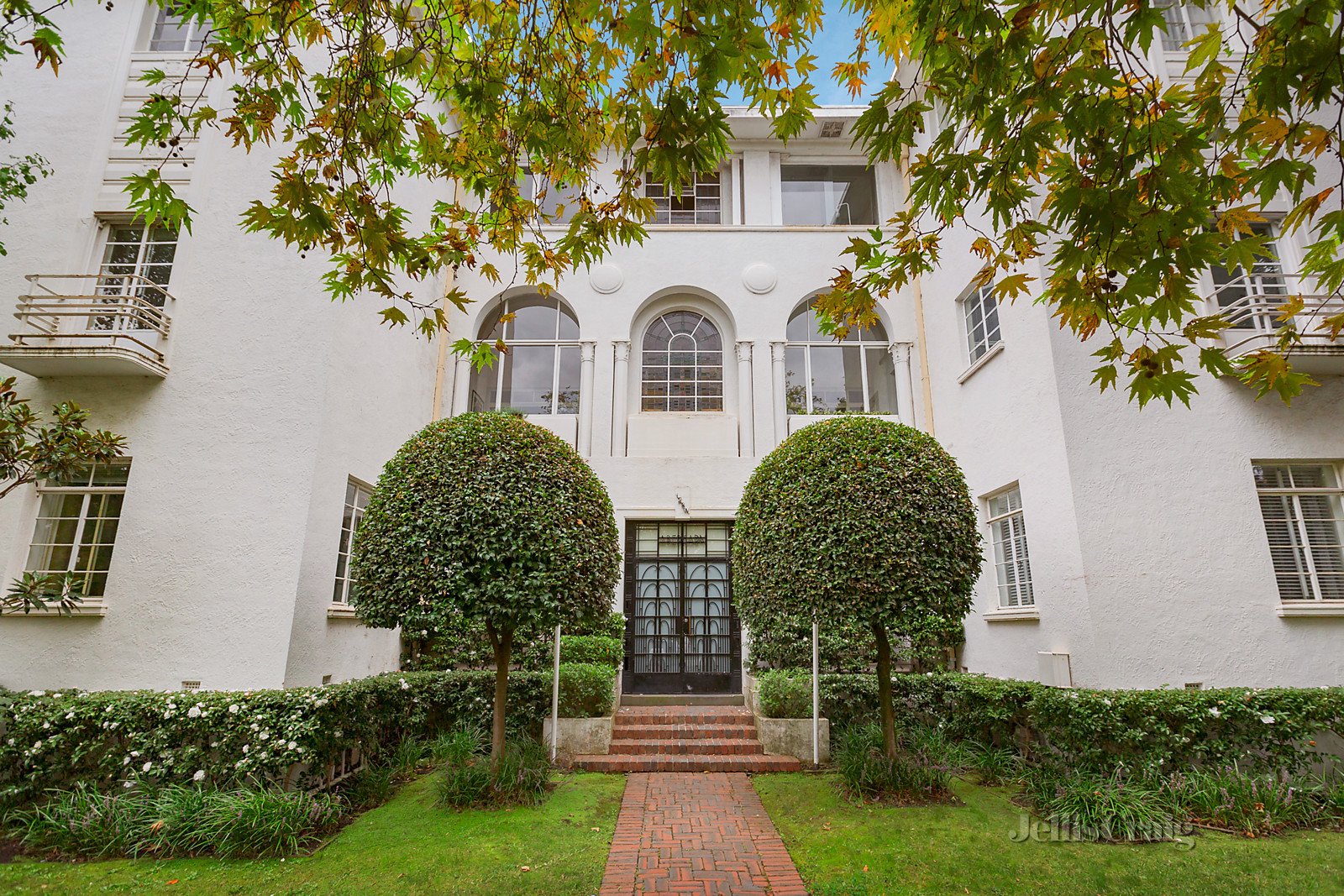 1/128 Toorak Road West, South Yarra
- Print Image 1