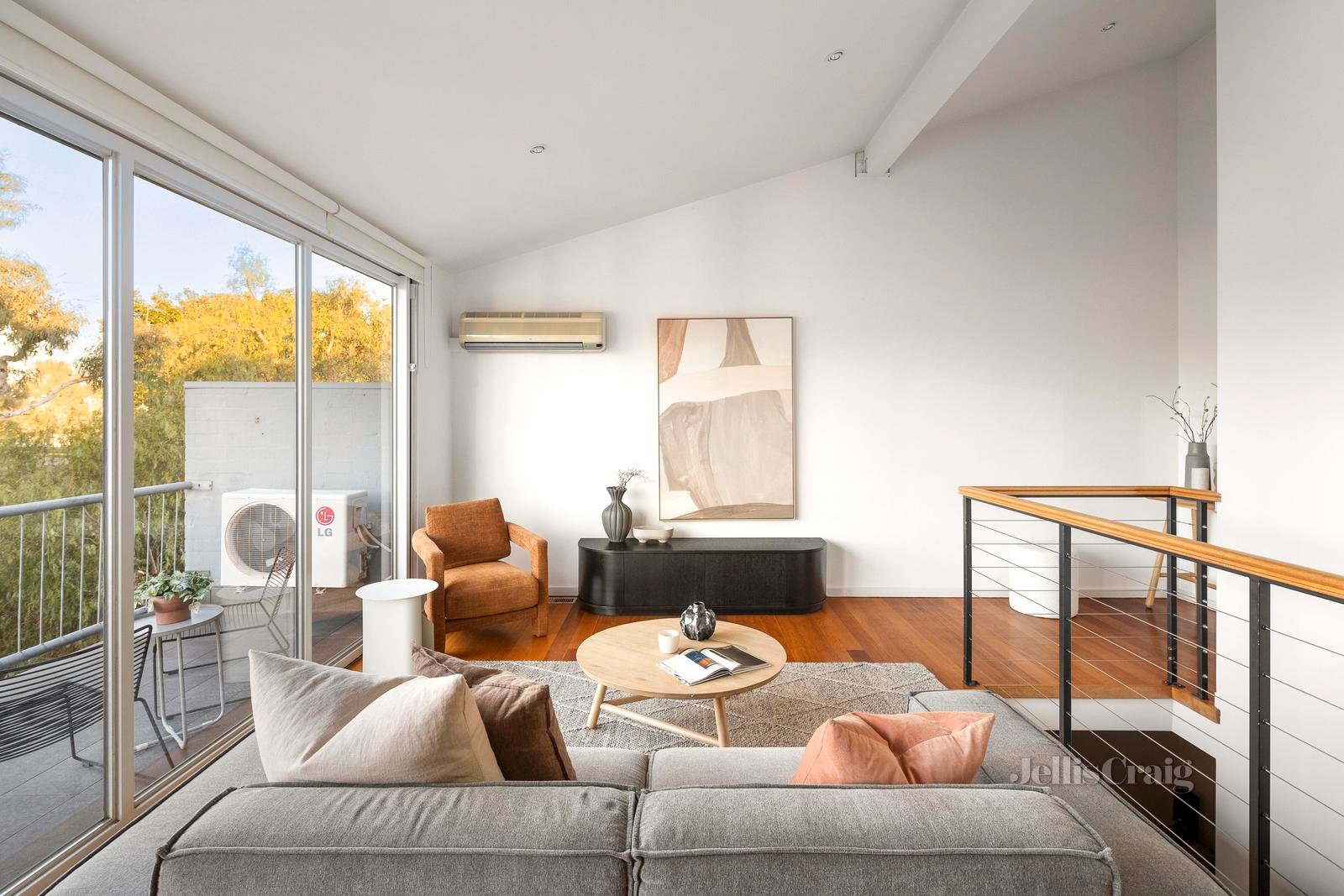 11/287 Bank Street, South Melbourne image 12