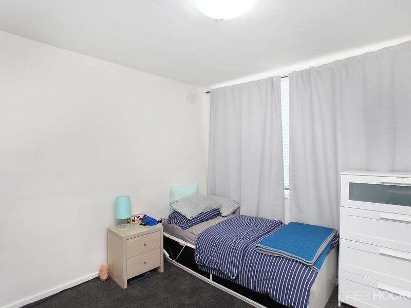 1/129 Hyde Street, Yarraville image 5