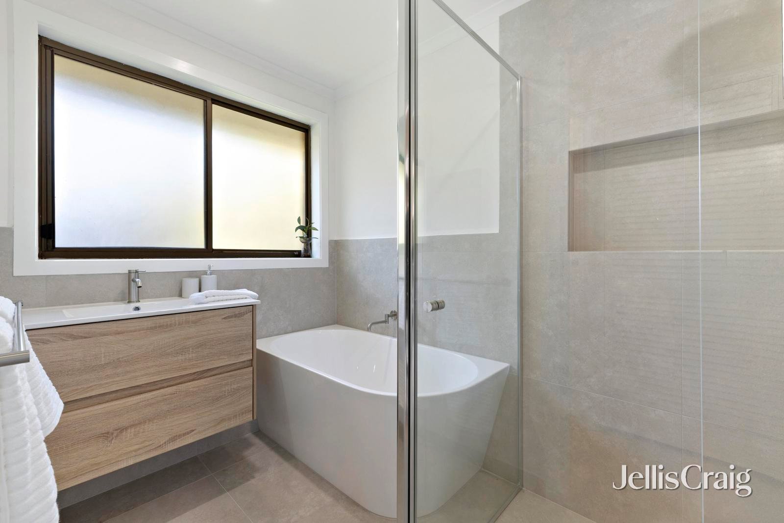 1/12A Scott Street, Mitcham image 8