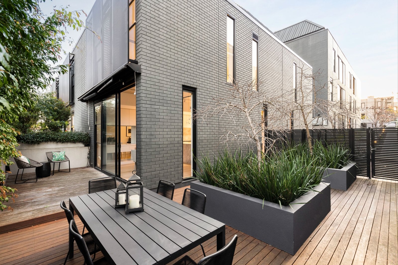 Property Gallery Thumbnail 11