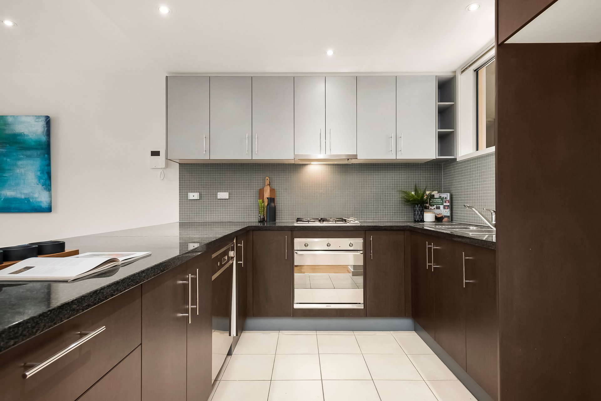 11/3-5 Daley Street, Elwood image 3