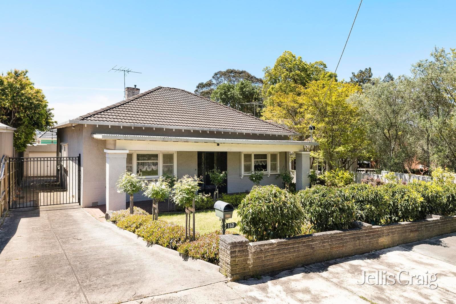 113 Argyle Road, Kew image 1