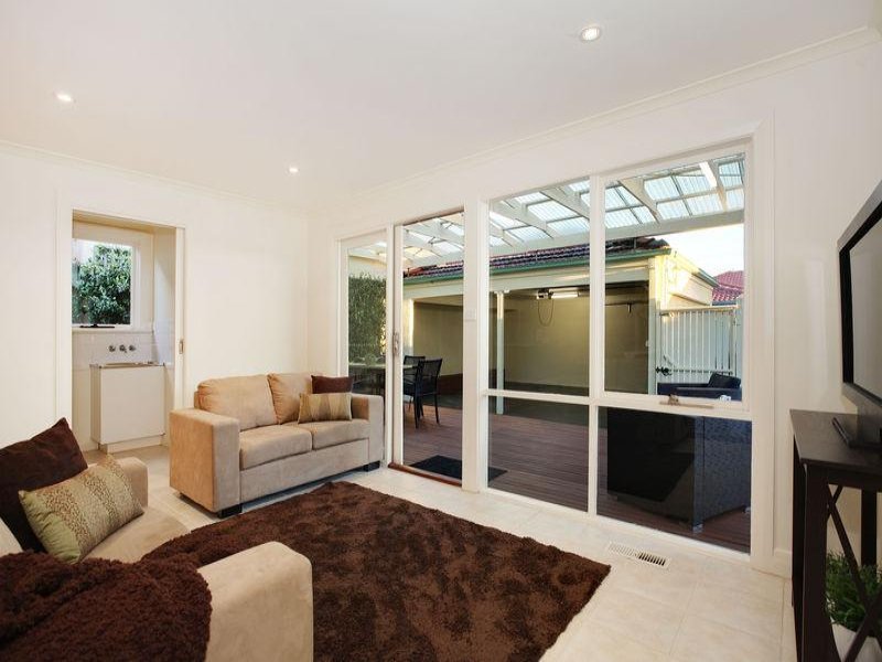 1/13 Arlington Street, Ringwood image 6