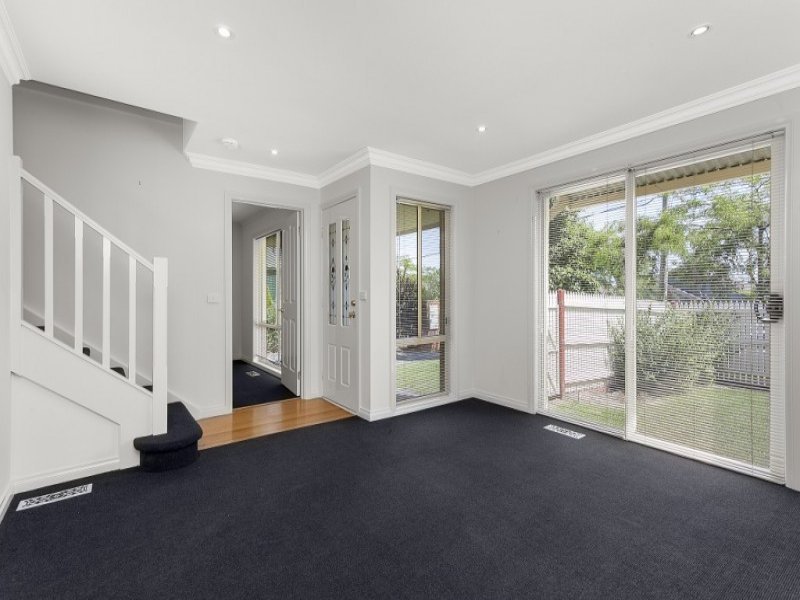 1/13 Ashley Street, Box Hill North image 6
