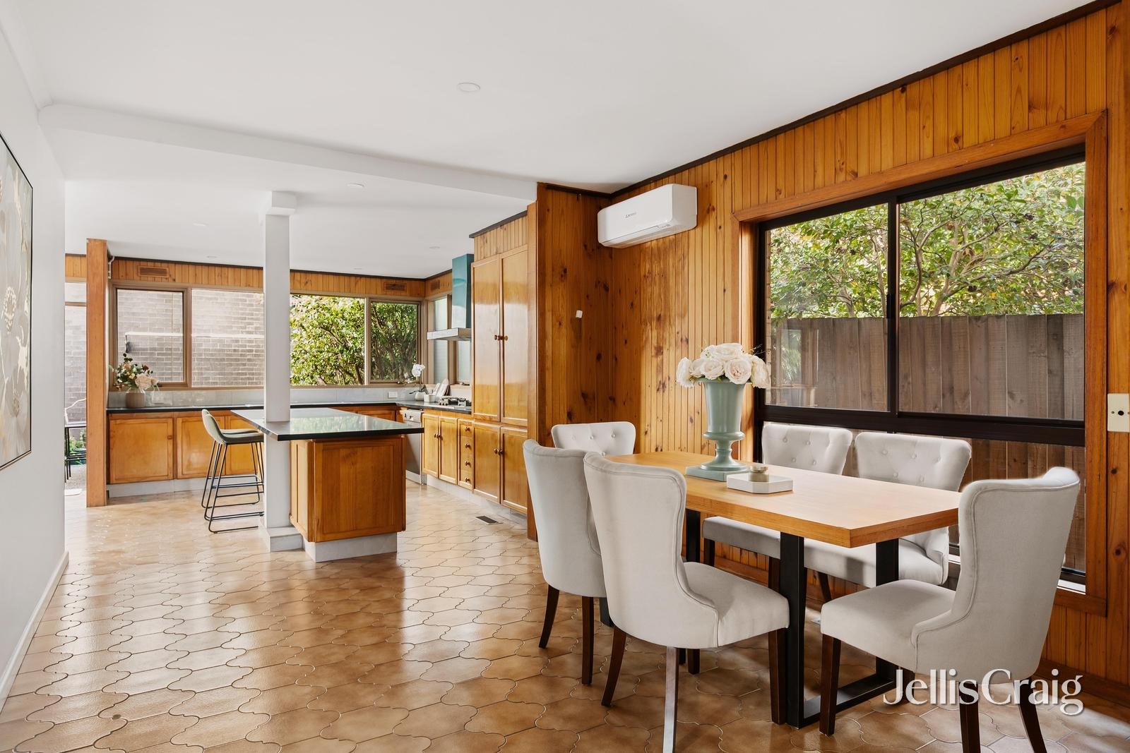 1/13 Banyule Road, Rosanna image 6